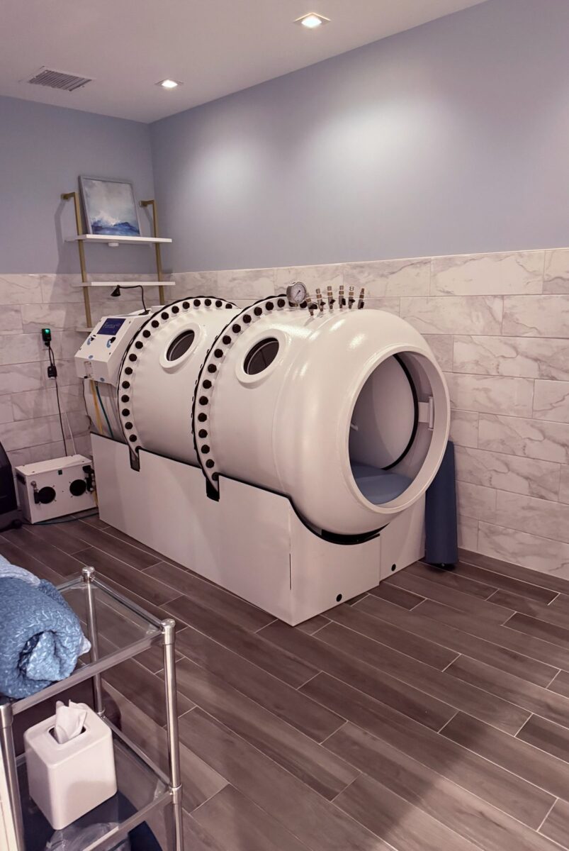 Hyperbaric oxygen chamber at the SD Body La Jolla clinic