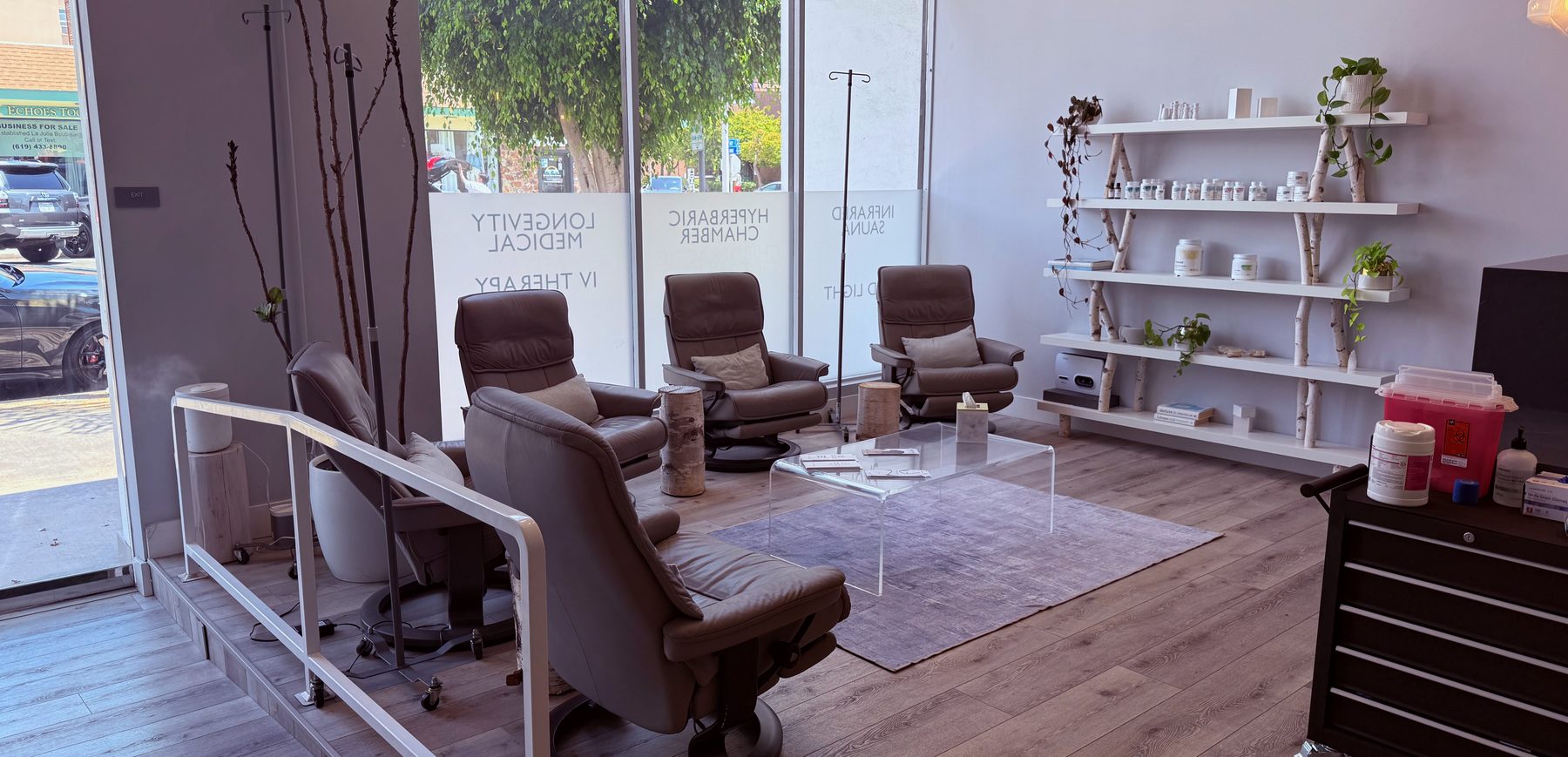 Lounge and reception at SD Body La Jolla